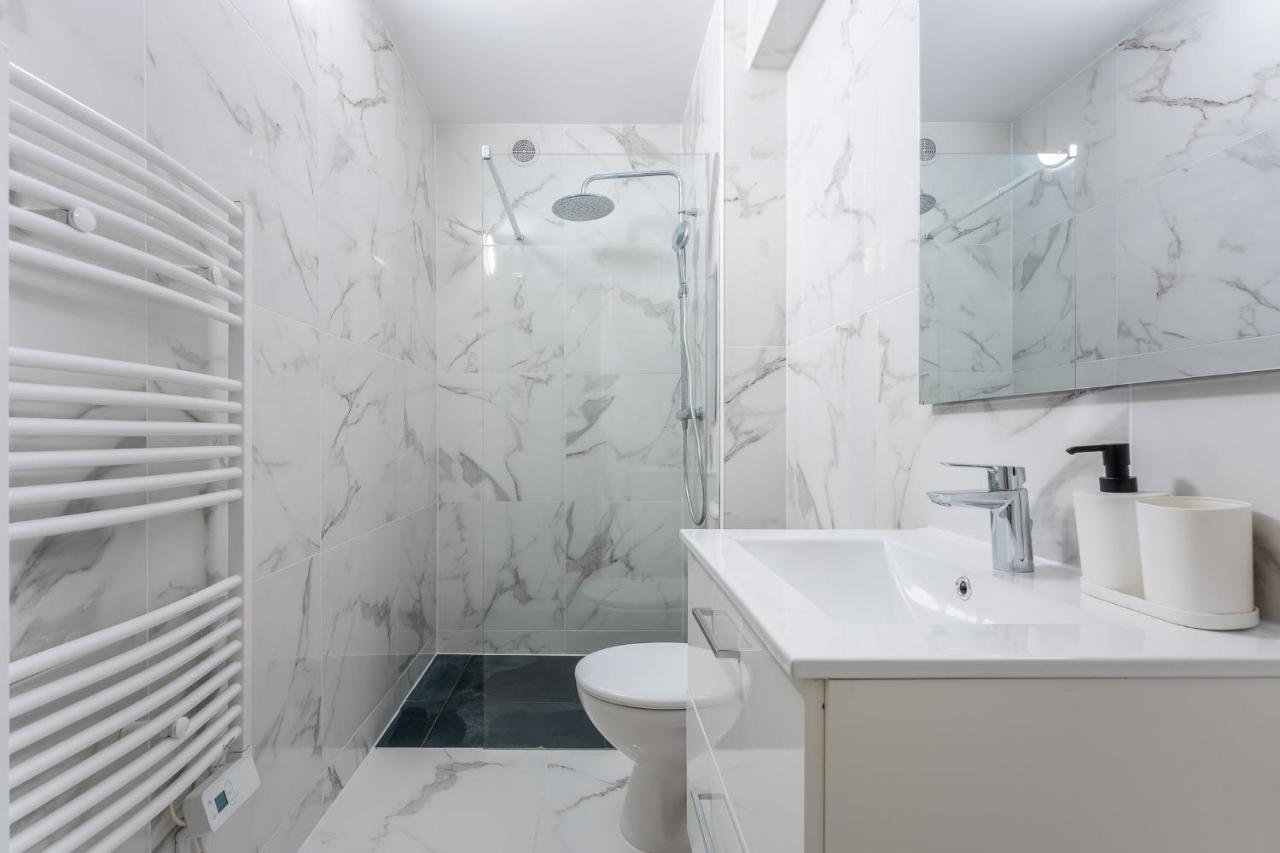 Le Chic - Appartement Elegant & Cosy En Hyper-Centre De Douai Bagian luar foto