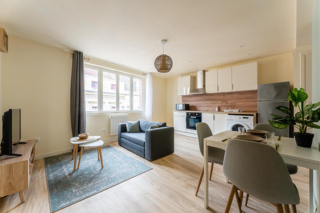 Le Chic - Appartement Elegant & Cosy En Hyper-Centre De Douai Bagian luar foto
