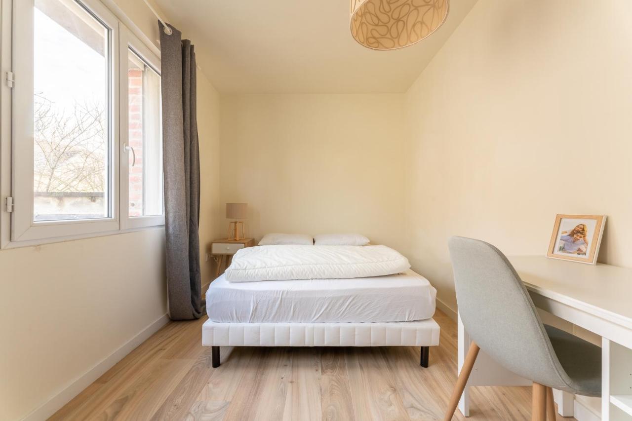 Le Chic - Appartement Elegant & Cosy En Hyper-Centre De Douai Bagian luar foto